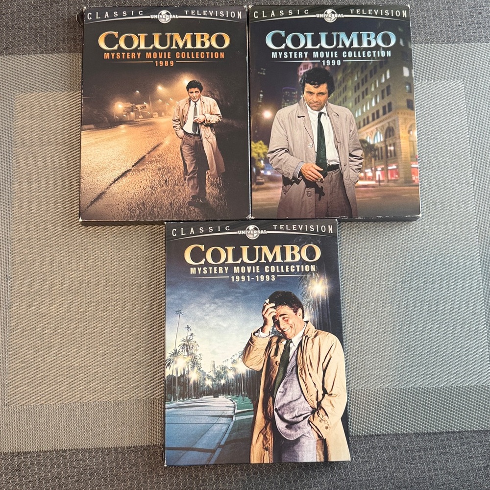 Columbo Mystery Movie Collection 1989, 1999 and 1991-1993. 3 boxed sets.